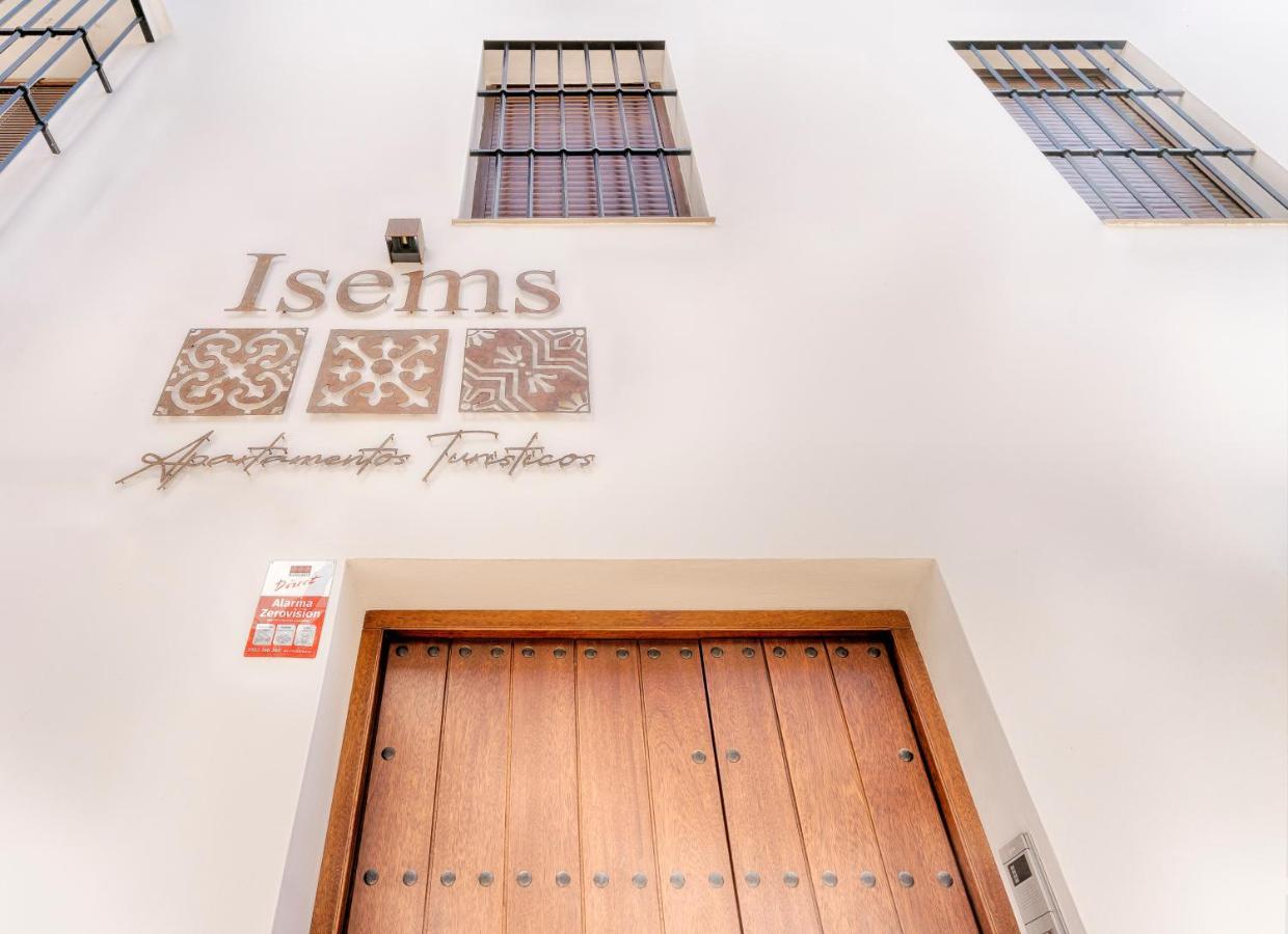 Apartamentos Turisticos Isems 아레세나 외부 사진