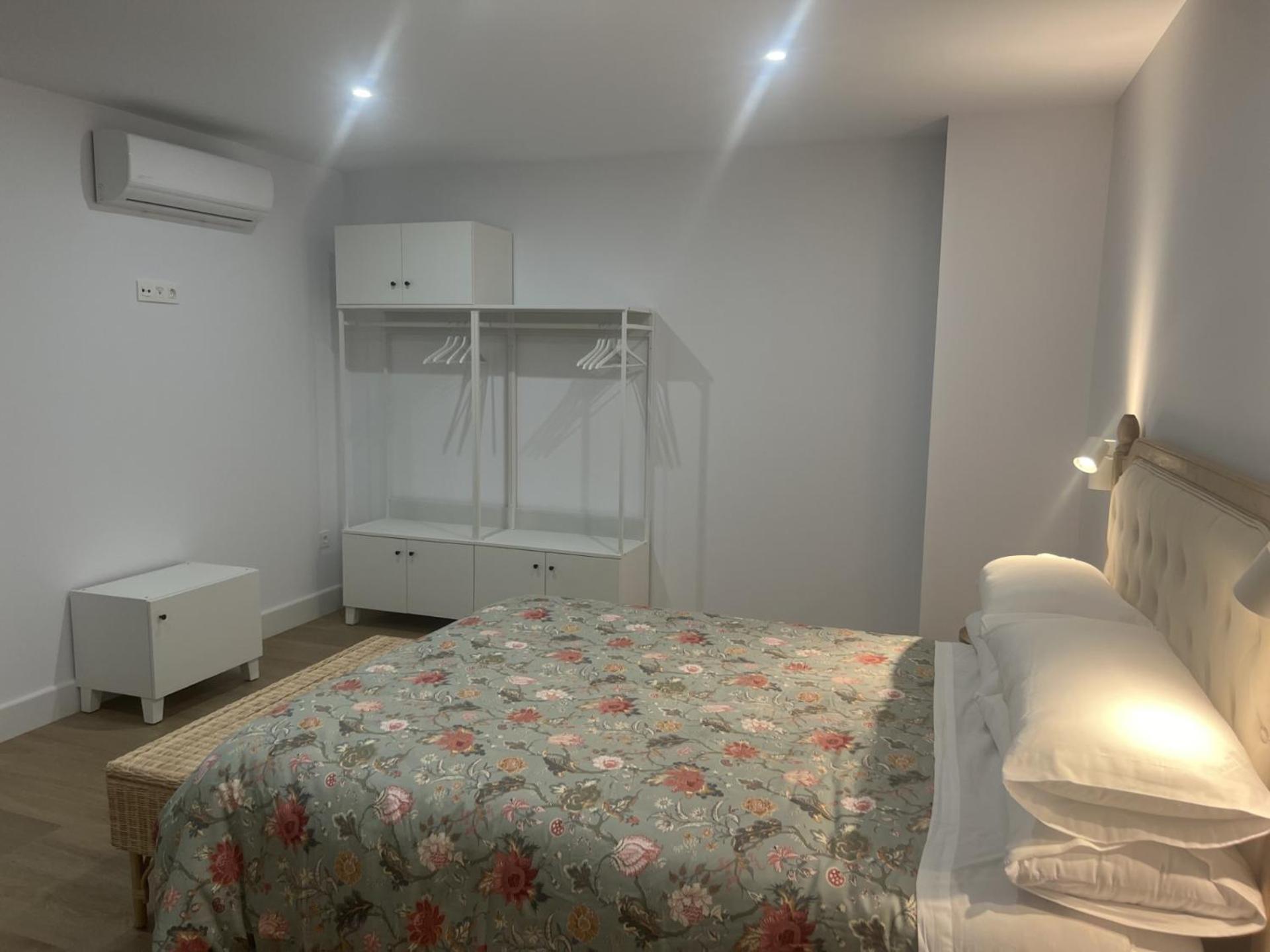 Apartamentos Turisticos Isems 아레세나 외부 사진