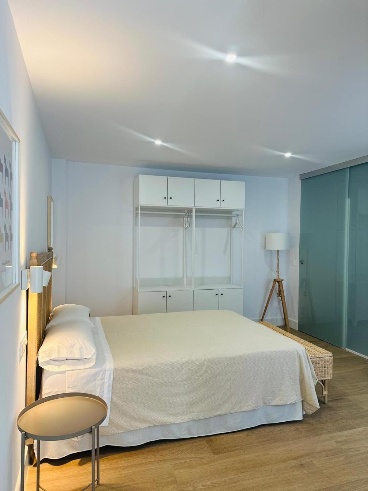 Apartamentos Turisticos Isems 아레세나 외부 사진