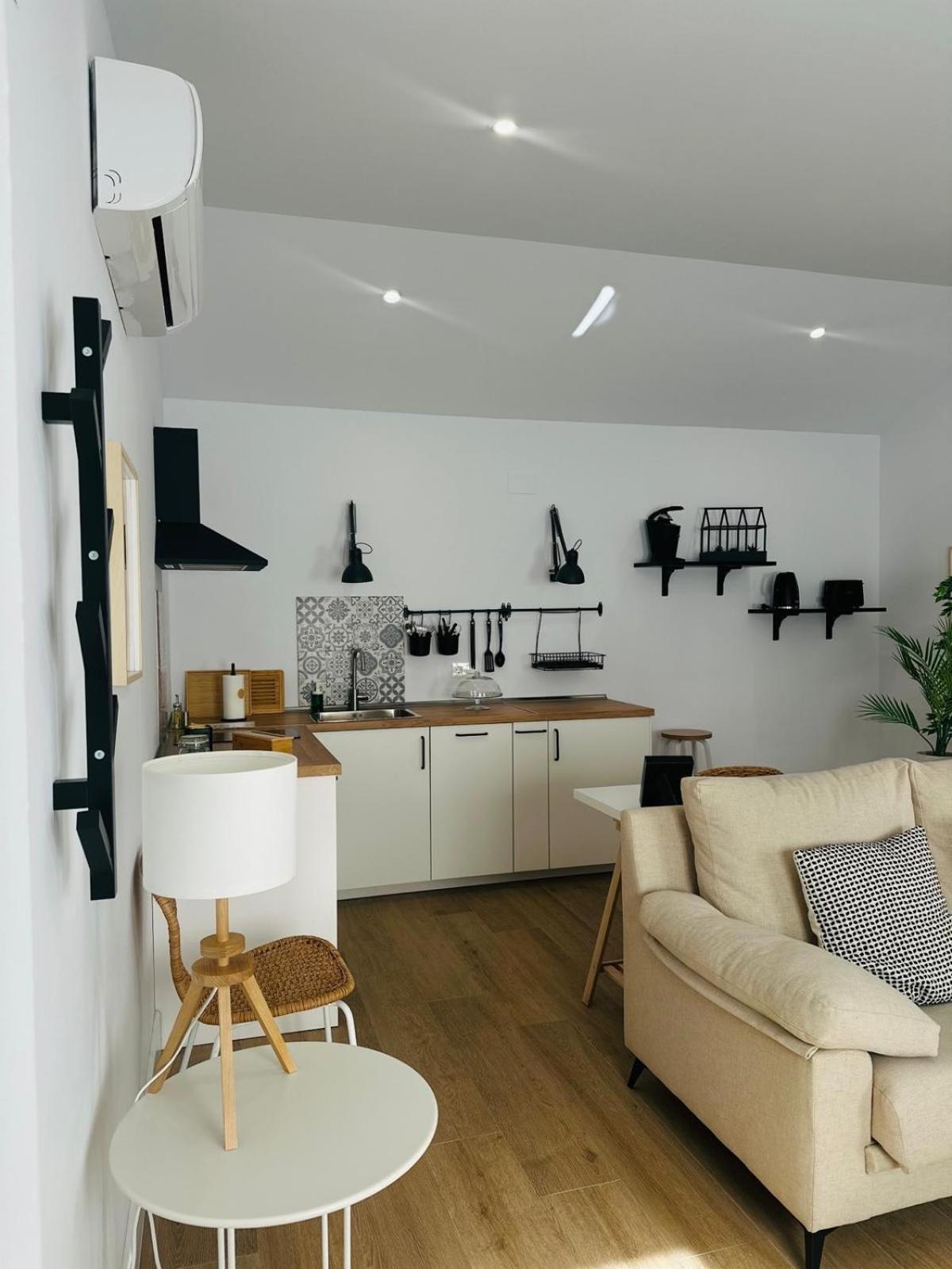 Apartamentos Turisticos Isems 아레세나 외부 사진